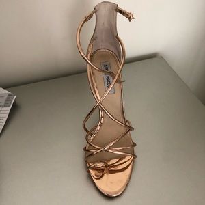 Rose gold Steve Madden heels size 10